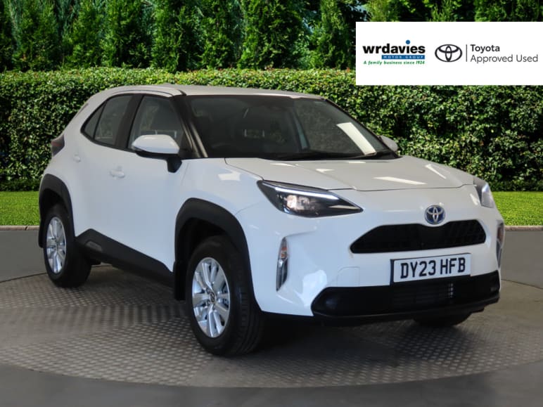 TOYOTA YARIS CROSS