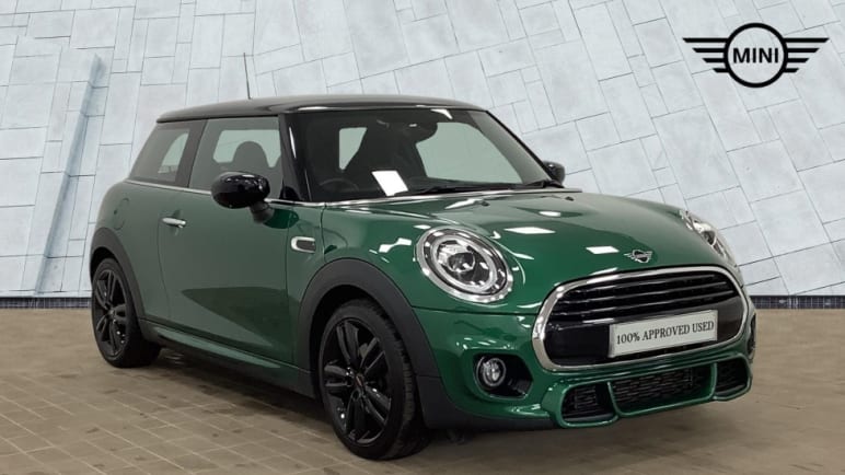 MINI HATCHBACK