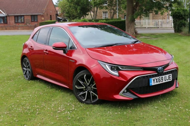 TOYOTA COROLLA