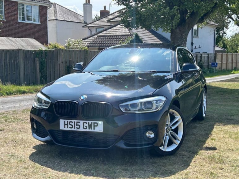 BMW 1 SERIES