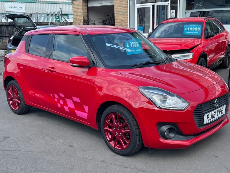 SUZUKI SWIFT