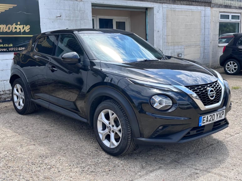 NISSAN JUKE