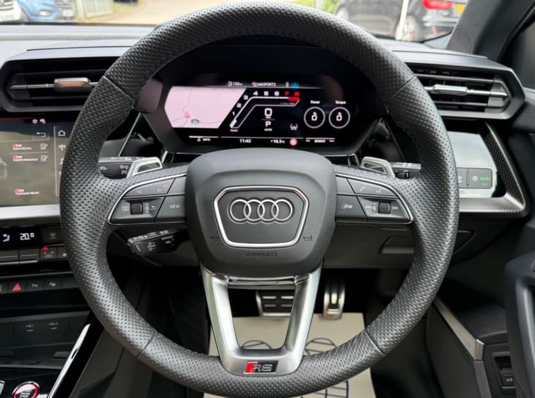RS 3 TFSI QUATTRO VORSPRUNG - CERAMIC BRAKES -VAT QUALIFYING -MERLIN PURPLE