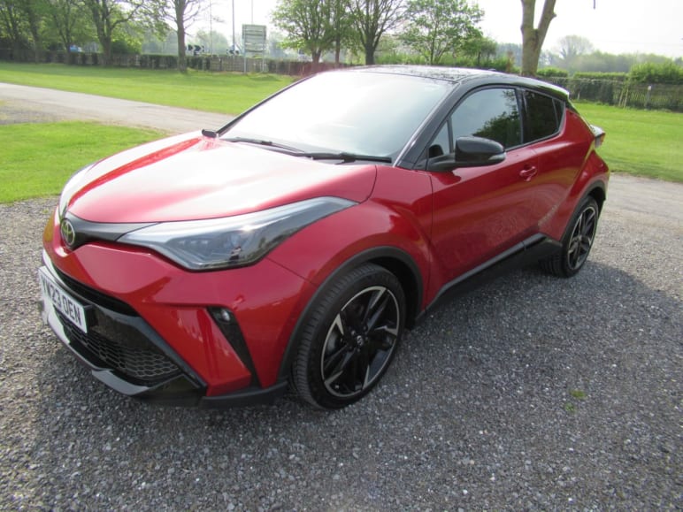 TOYOTA C-HR