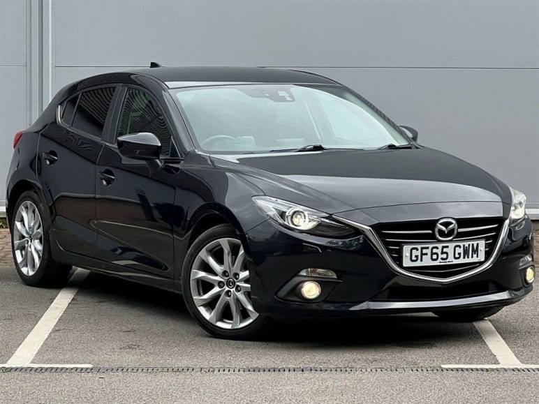 MAZDA 3