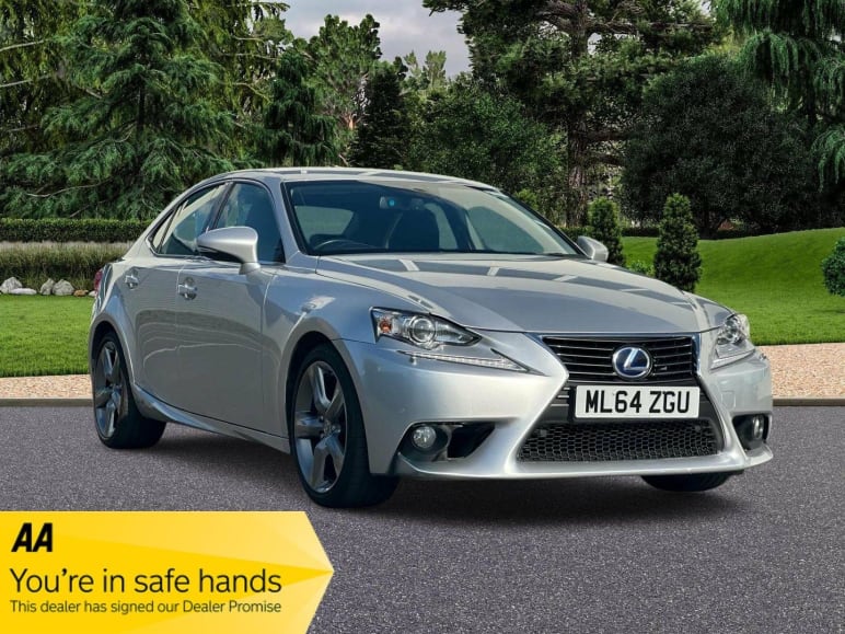 LEXUS IS