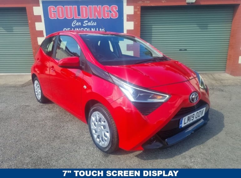 TOYOTA AYGO