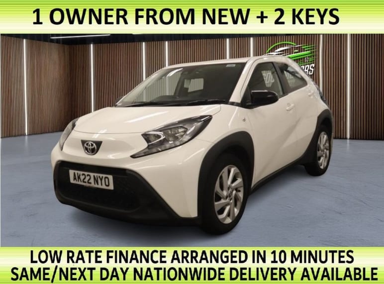 TOYOTA AYGO X