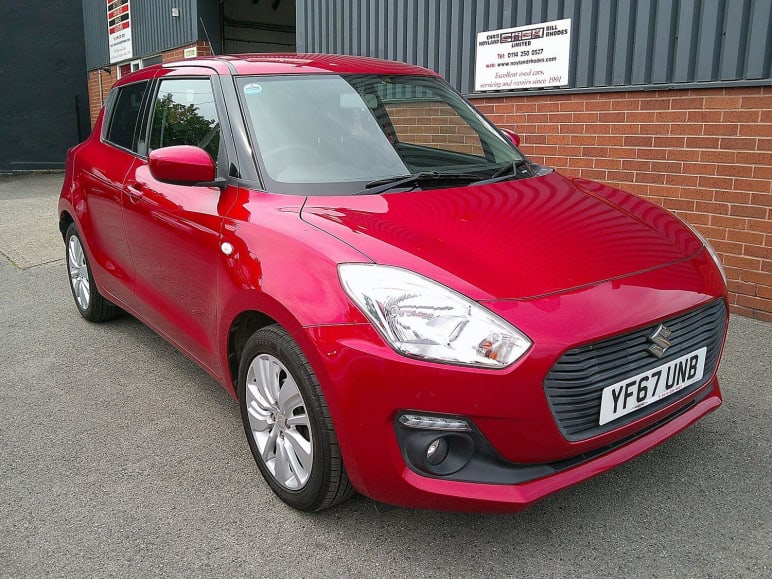 SUZUKI SWIFT