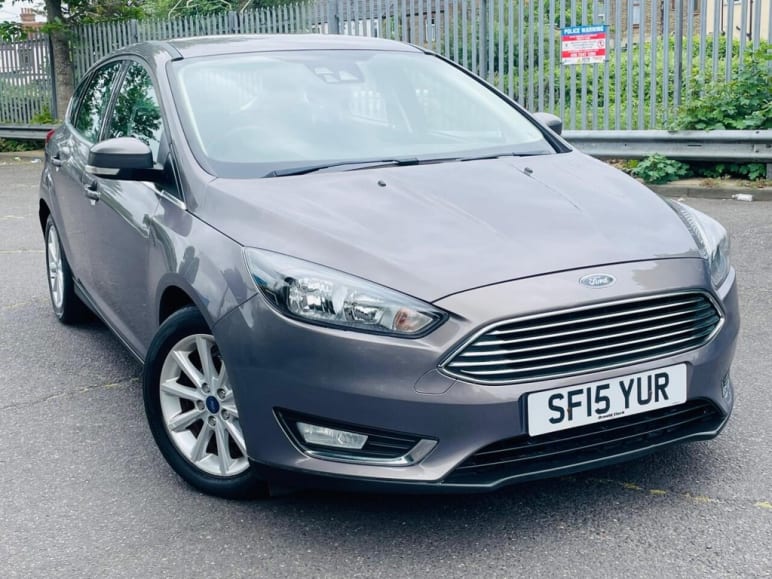 FORD FOCUS