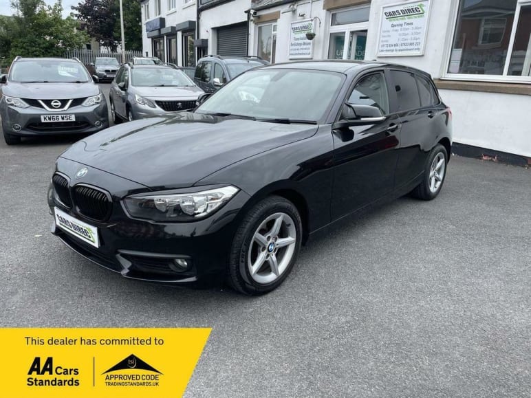 BMW 1 SERIES