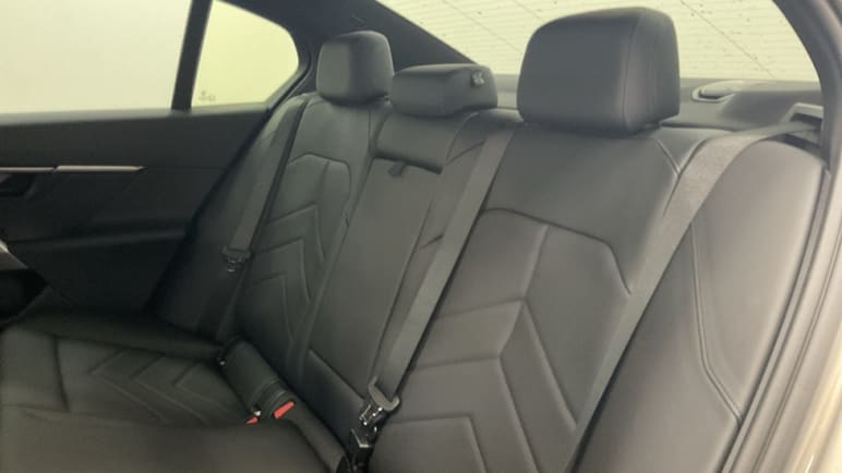 Saloon M Sport