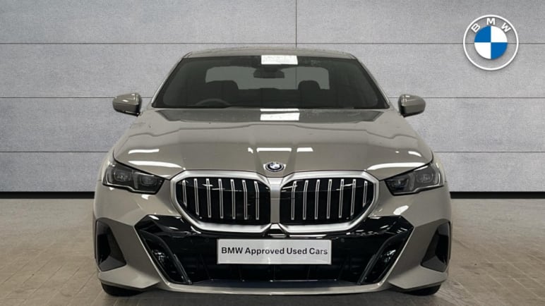 Saloon M Sport