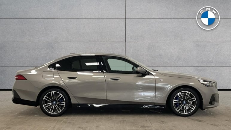 Saloon M Sport