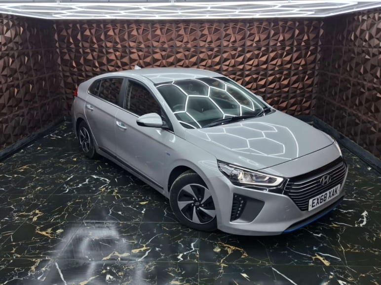 HYUNDAI IONIQ