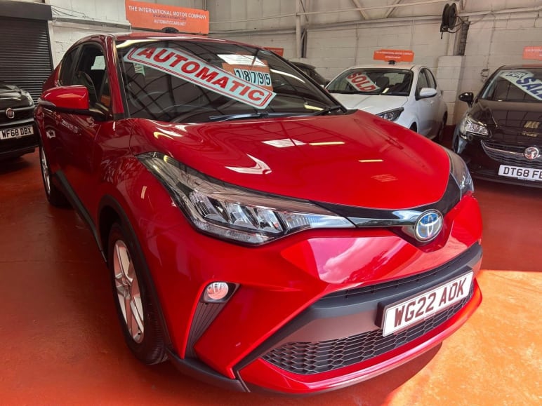 TOYOTA C-HR