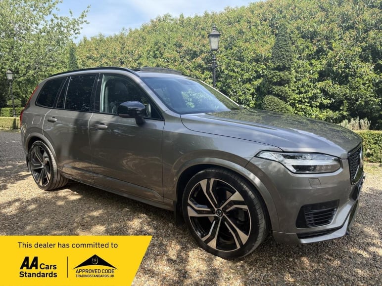 VOLVO XC90