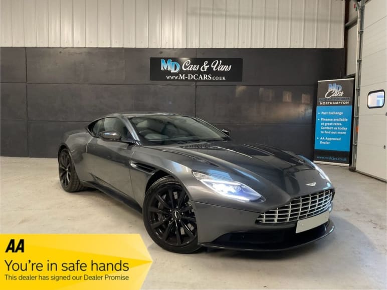 Aston Martin Db11