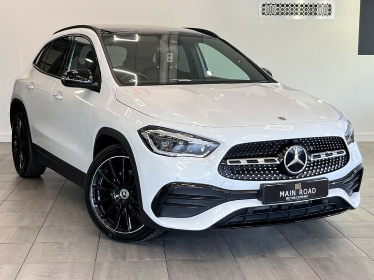 MERCEDES-BENZ GLA