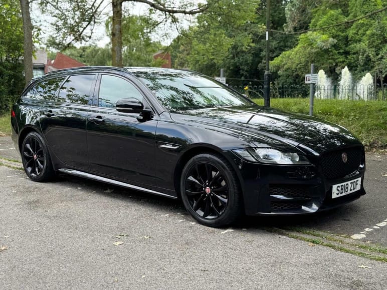 JAGUAR XF