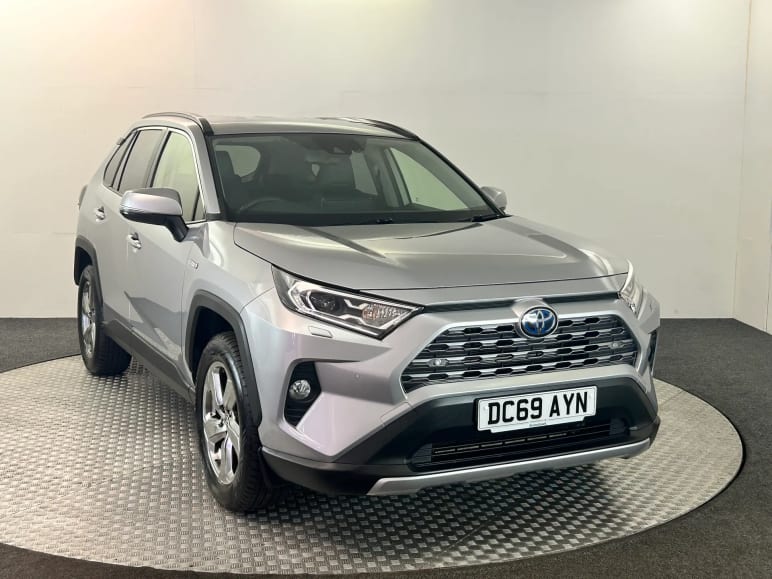 TOYOTA RAV4