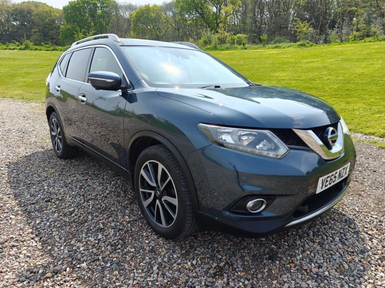 NISSAN X-TRAIL