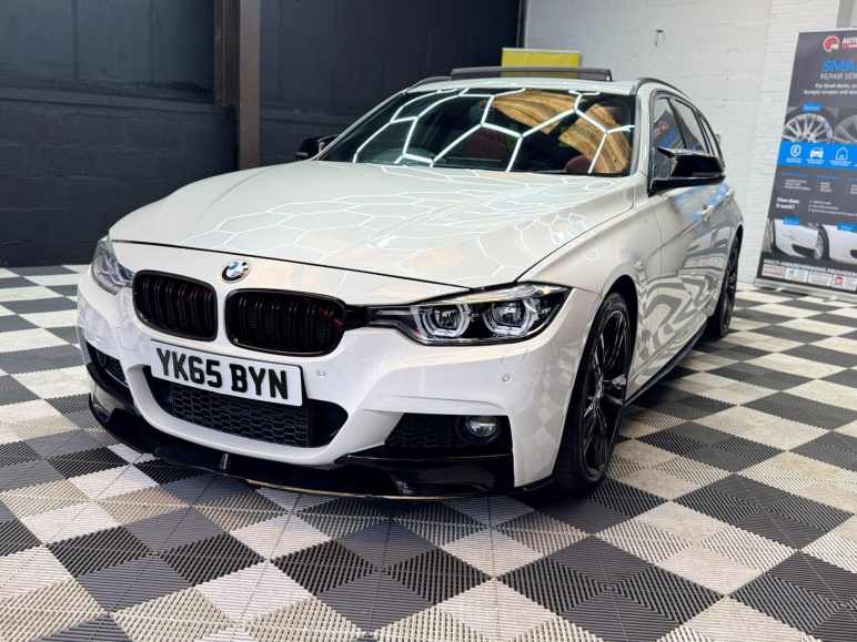 BMW 3 SERIES