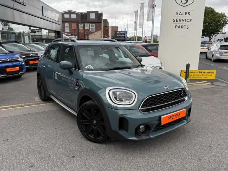 MINI COUNTRYMAN
