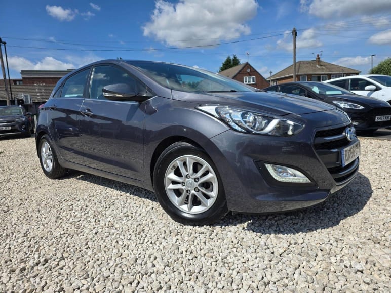 HYUNDAI I30