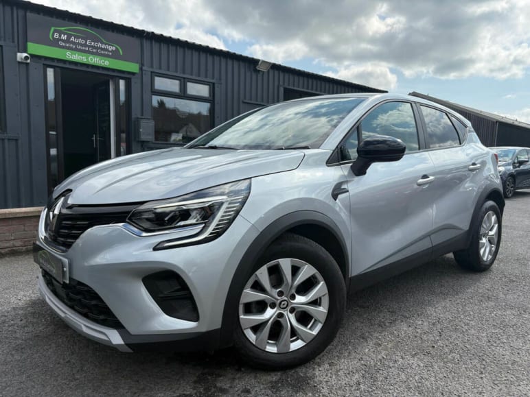 RENAULT CAPTUR