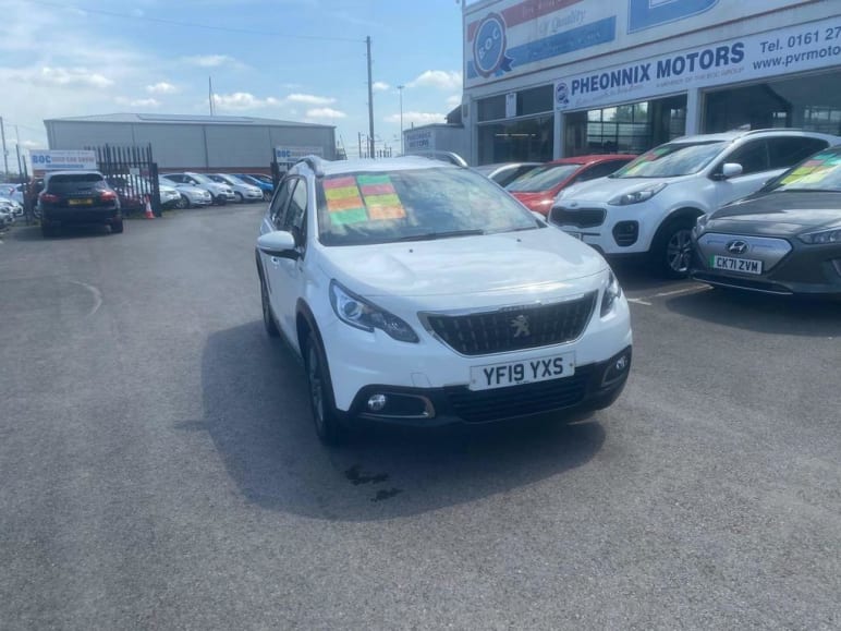 PEUGEOT 2008