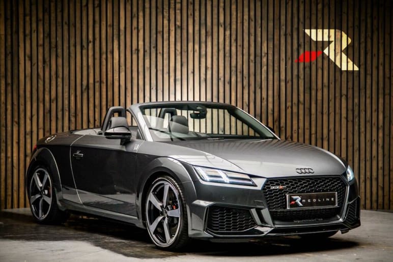 AUDI TT
