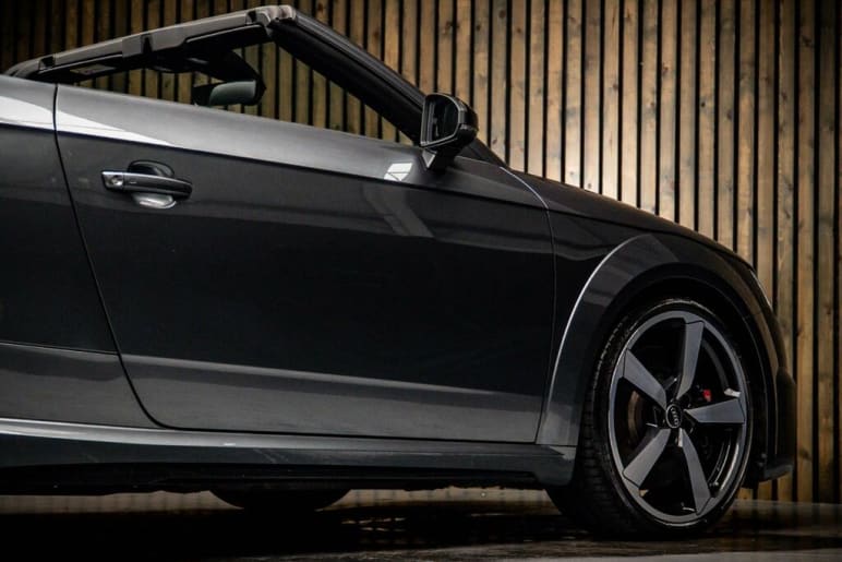 2.5 TFSI Vorsprung Roadster S Tronic quattro Euro