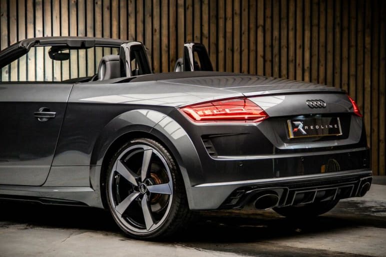 2.5 TFSI Vorsprung Roadster S Tronic quattro Euro
