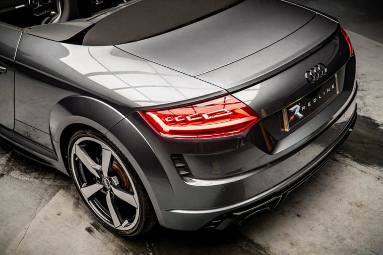 2.5 TFSI Vorsprung Roadster S Tronic quattro Euro