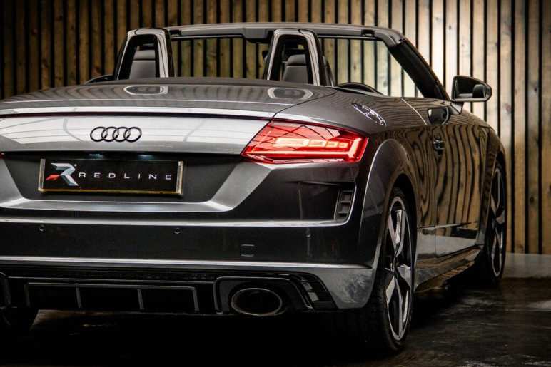 2.5 TFSI Vorsprung Roadster S Tronic quattro Euro