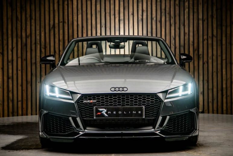 2.5 TFSI Vorsprung Roadster S Tronic quattro Euro