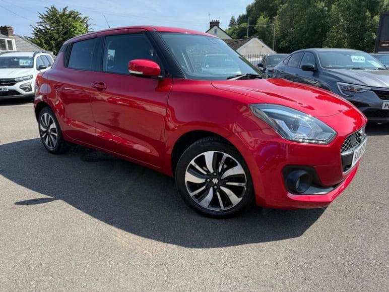 SUZUKI SWIFT