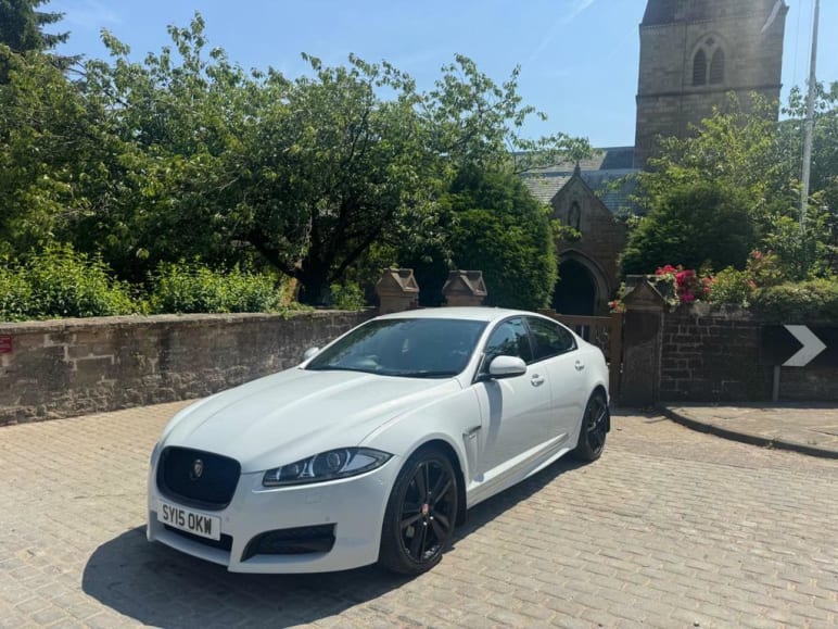 JAGUAR XF