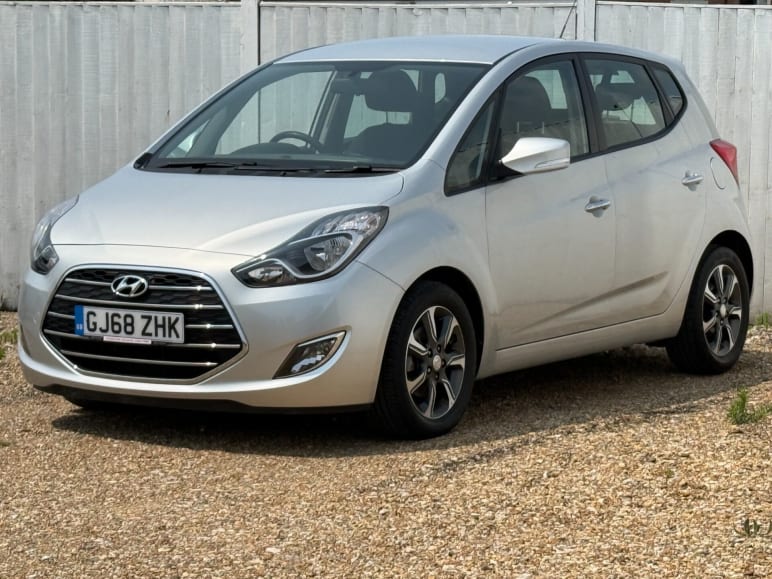HYUNDAI IX20