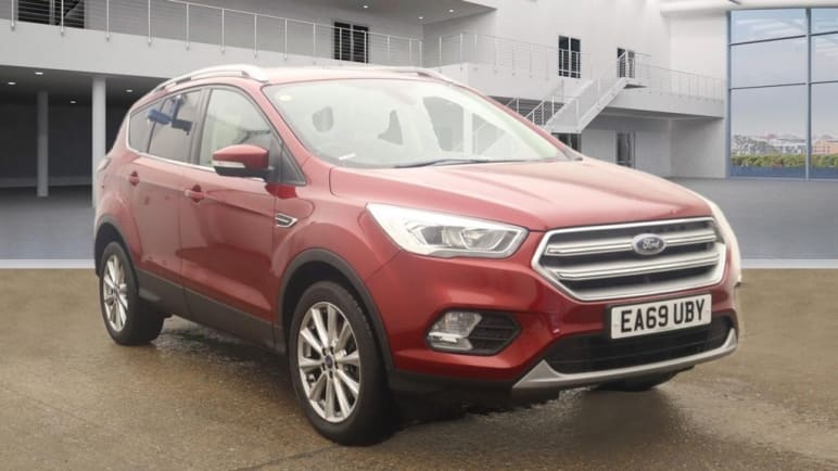 FORD KUGA