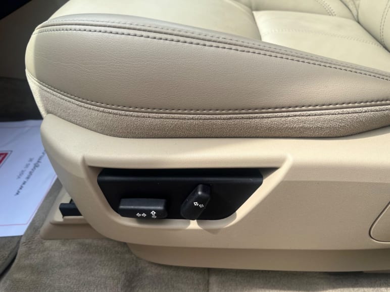 2.2 SD4 HSE Lux CommandShift 4WD Euro 5 5dr