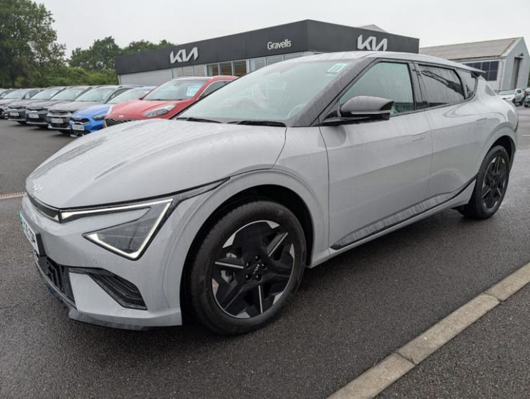 KIA EV6