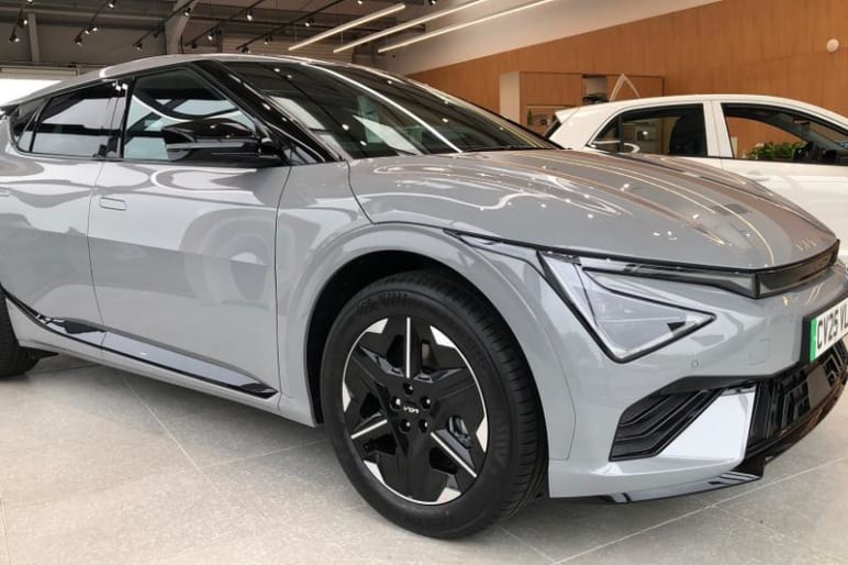 KIA EV6