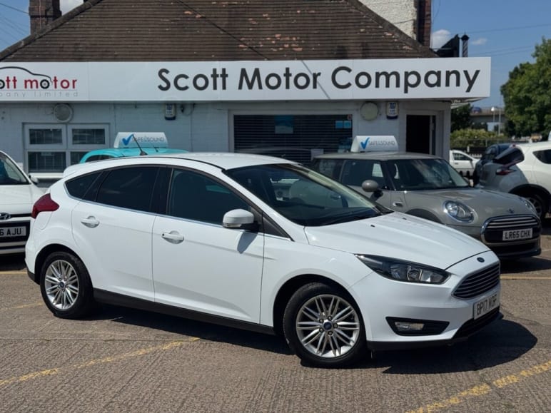 FORD FOCUS