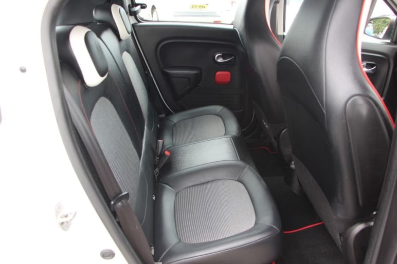 0.9 TCe ENERGY Dynamique S Hatchback 5dr Petrol Ma