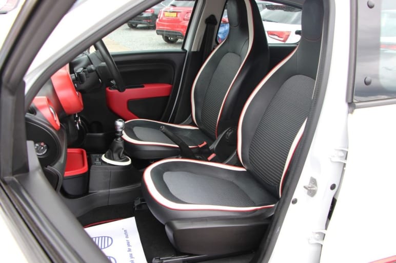 0.9 TCe ENERGY Dynamique S Hatchback 5dr Petrol Ma