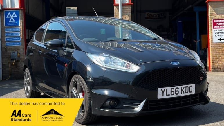 FORD FIESTA