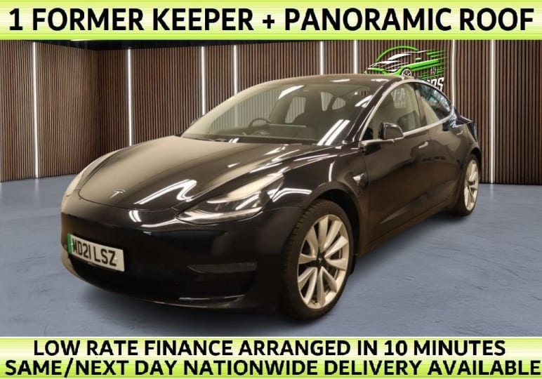 TESLA MODEL 3