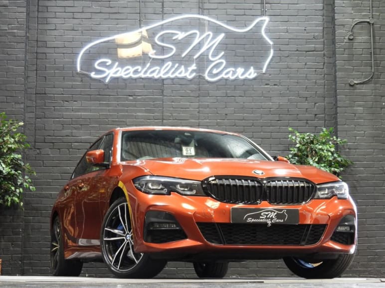 BMW 3 SERIES